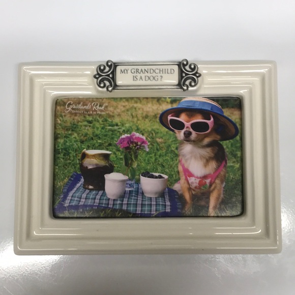 ⚜️Ceramic “My Grandchild is a dog” picture frame! - Picture 2 of 2